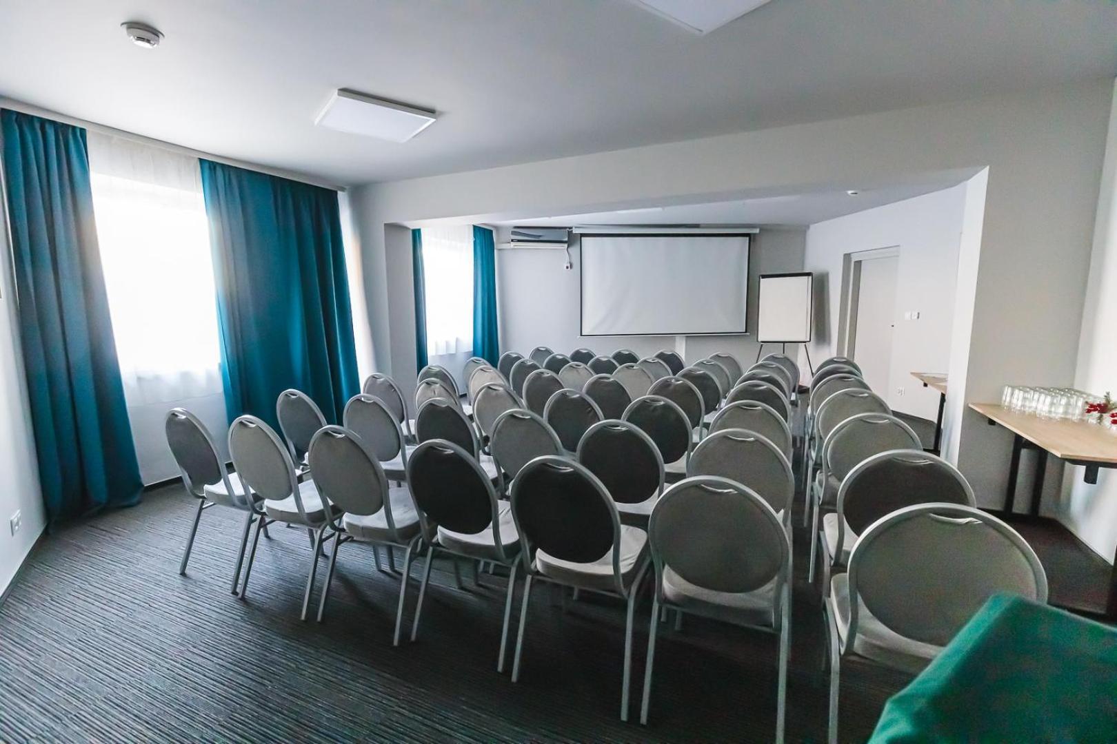 Hotel Akwawit Leszno  Εξωτερικό φωτογραφία